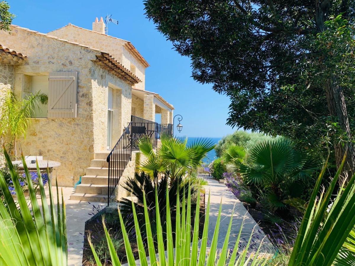 Villa Grand Baie Saint-Raphaël Buitenkant foto