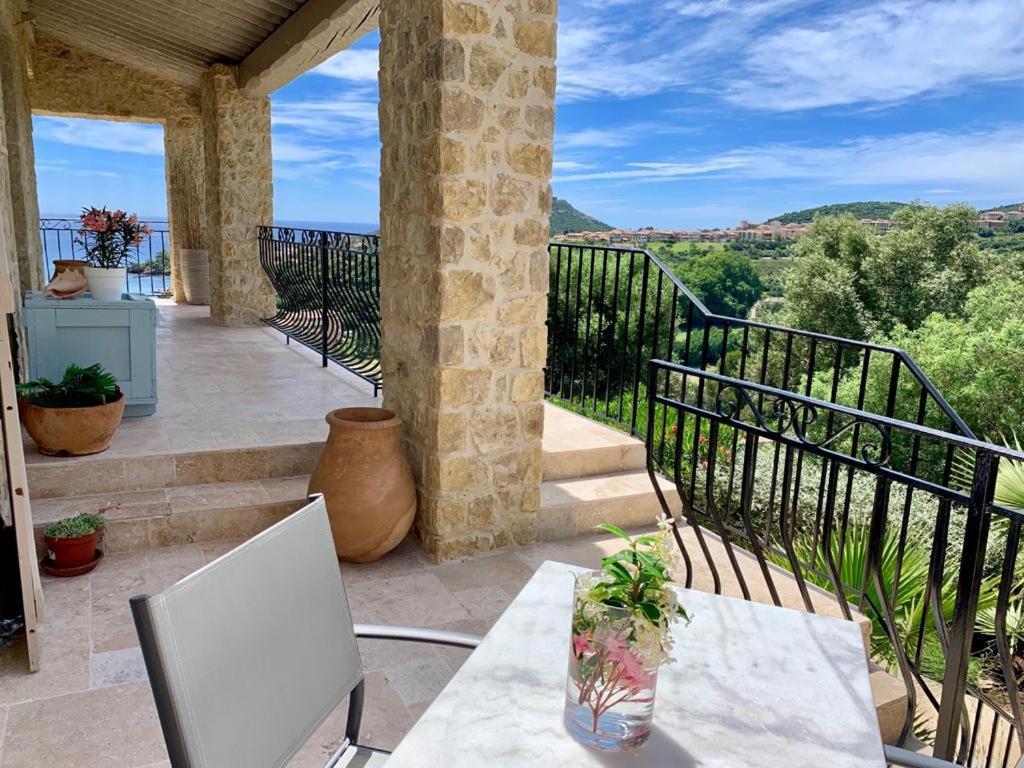 Villa Grand Baie Saint-Raphaël Buitenkant foto