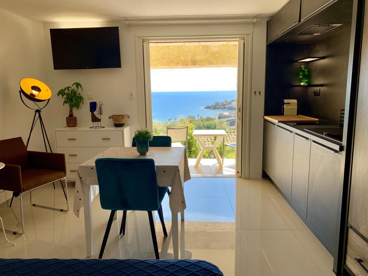 Villa Grand Baie Saint-Raphaël Buitenkant foto