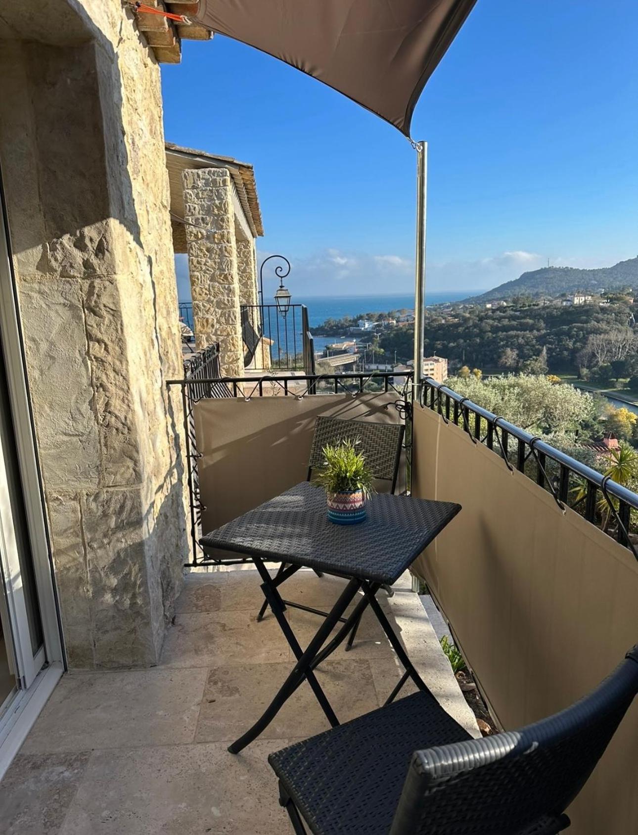 Villa Grand Baie Saint-Raphaël Buitenkant foto
