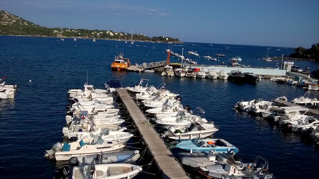 Villa Grand Baie Saint-Raphaël Buitenkant foto