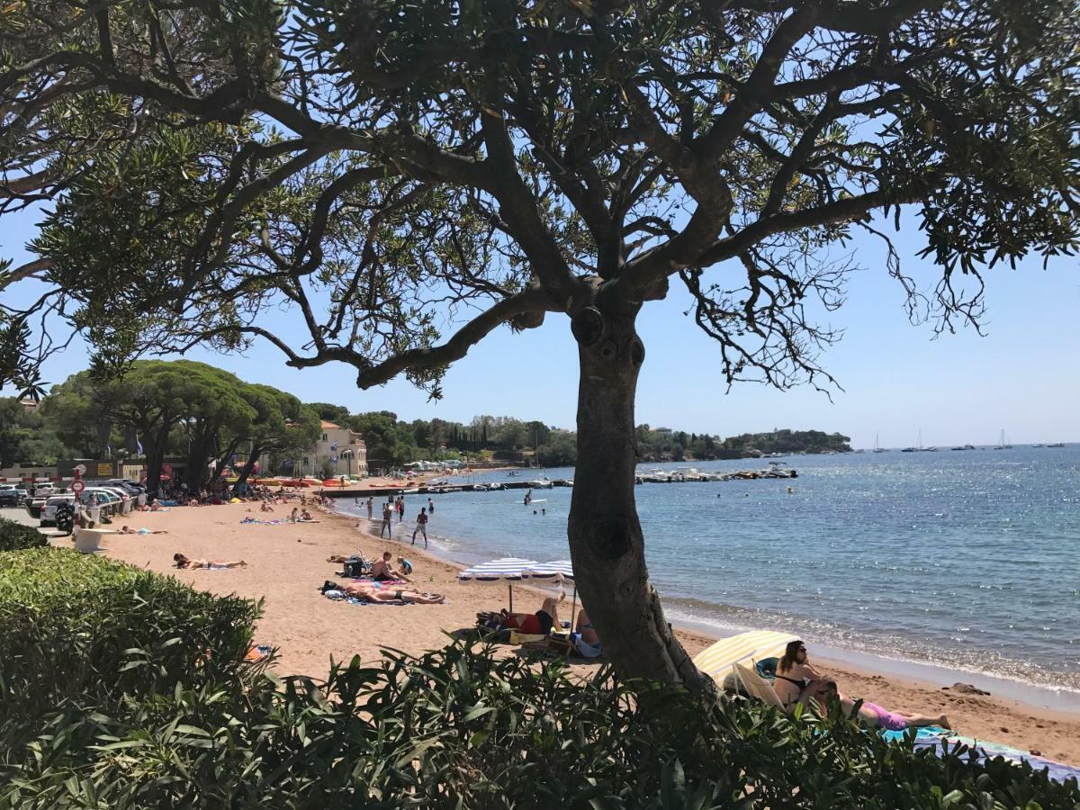 Villa Grand Baie Saint-Raphaël Buitenkant foto